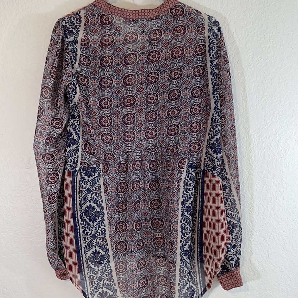 American Rag Long Sleeve High-Low Blouse Sz Medium - Picture 4 of 6